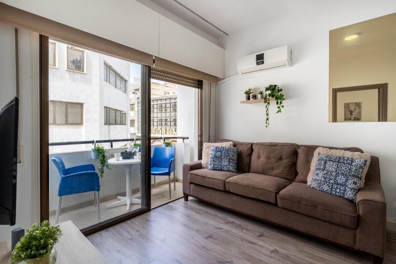 Eleni'S 1-Br Apt In Larnaca Center 外观 照片